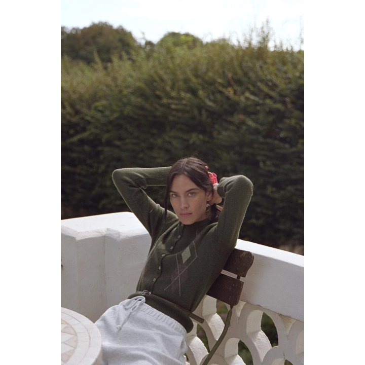 БОЛЬШАЯ РЕЗИНКА ДЛЯ ВОЛОС ИЗ ГАЗЫ С КОНТРАСТОМ