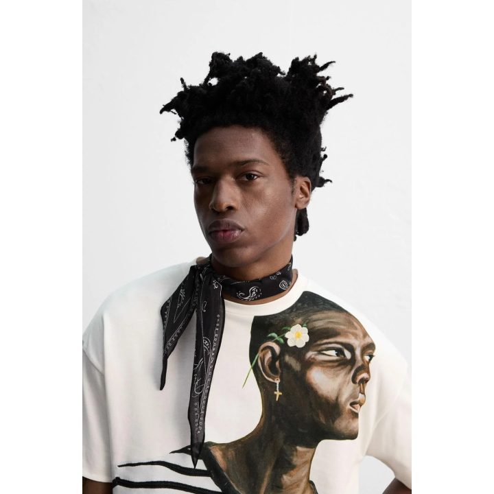 БАНДАНА ИЗ ХЛОПКА И ШЕЛКА © OTIS KWAME KYE QUAICOE