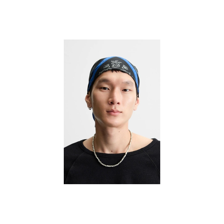 БАНДАНА С ПРИНТОМ ПЕЙСЛИ