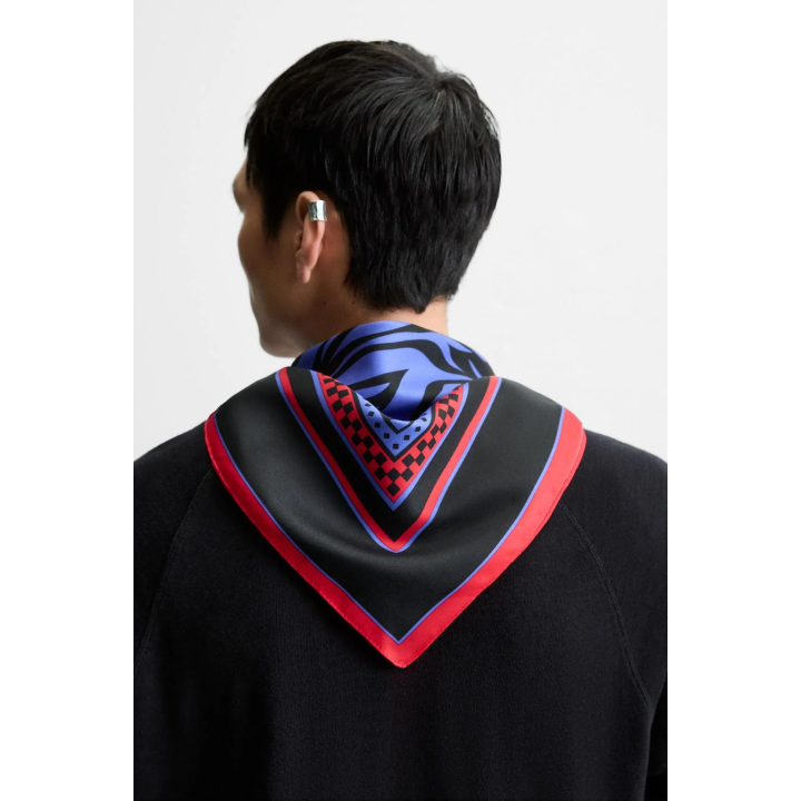 БАНДАНА С ЖИВОТНЫМ ПРИНТОМ