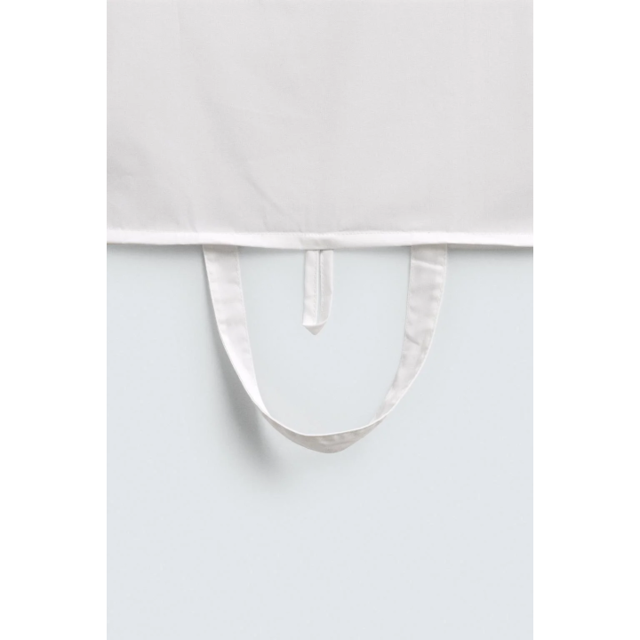 ЧЕХОЛ ДЛЯ КОСТЮМА