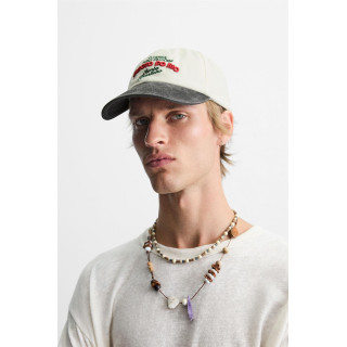 КЕПКА С КОНТРАСТНОЙ ВЫШИВКОЙ