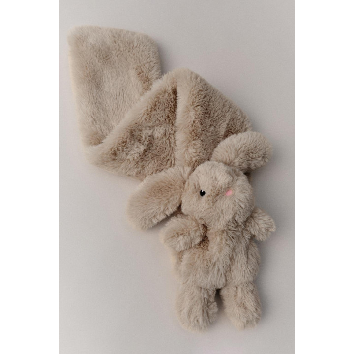 ШАРФ ИЗ ИСКУССТВЕННОГО МЕХА С ДЕТАЛЬЮ «КРОЛИК»