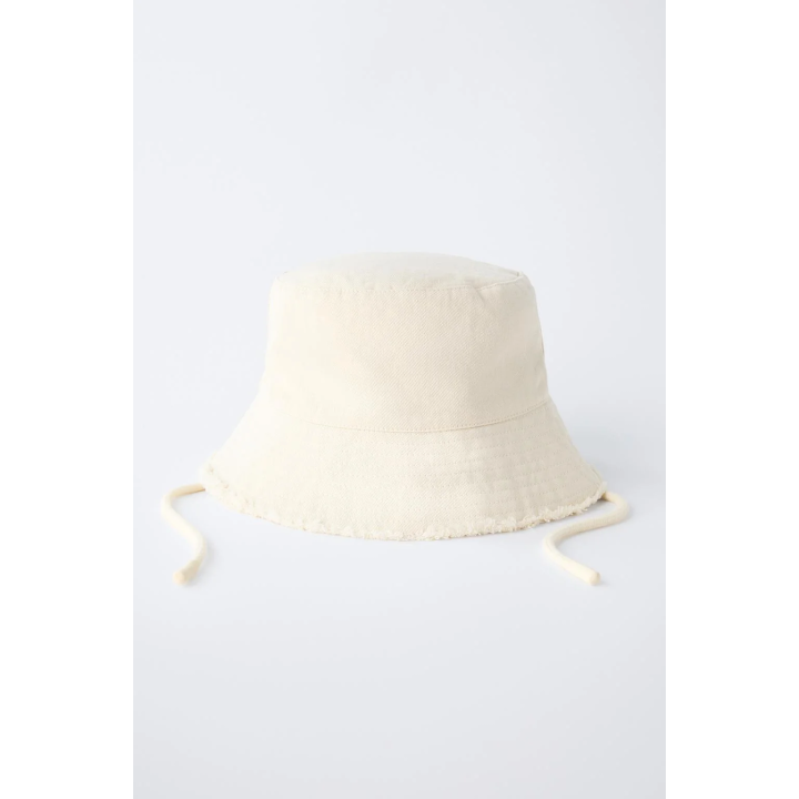 Ведро с шляпкой с треснутыми краями