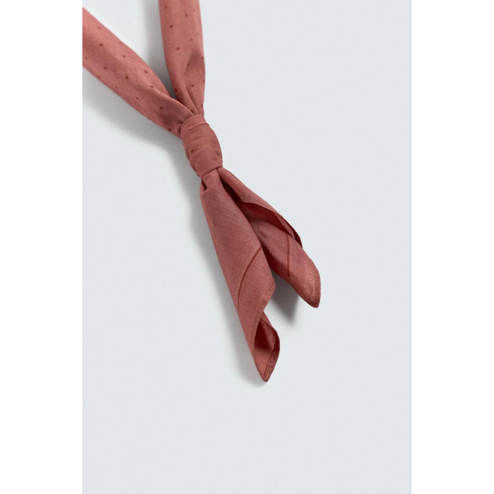 БАНДАНА С ПРИНТОМ В ГОРОШЕК