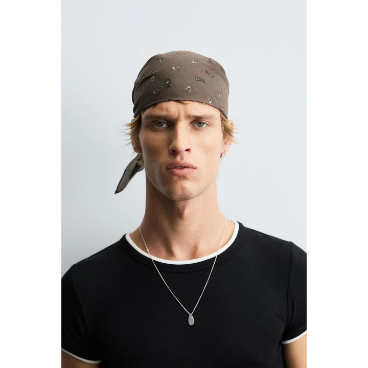 БАНДАНА С ПРИНТОМ ПЕЙСЛИ