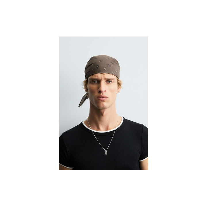 БАНДАНА С ПРИНТОМ ПЕЙСЛИ