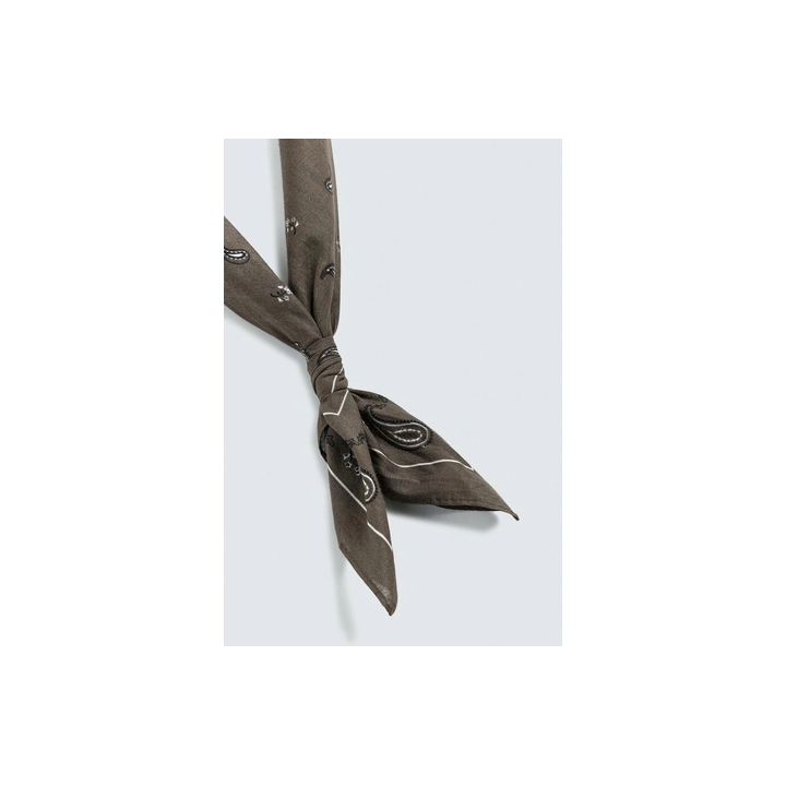 БАНДАНА С ПРИНТОМ ПЕЙСЛИ