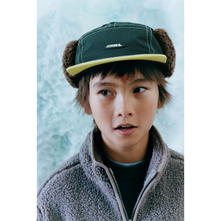 Кепка коллекции лыжной одежды из искусственного меха