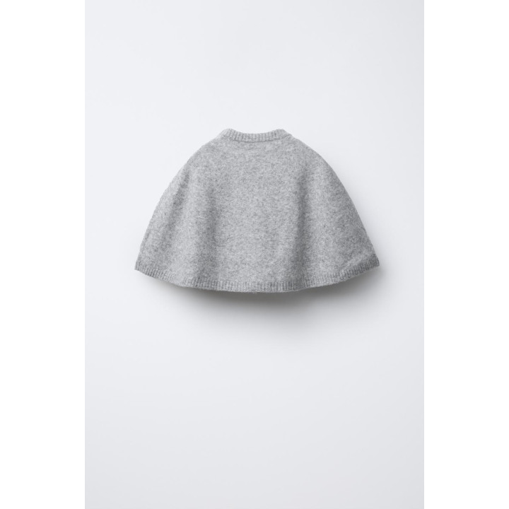 ПОНЧО-НАКИДКА С БАНТИКАМИ