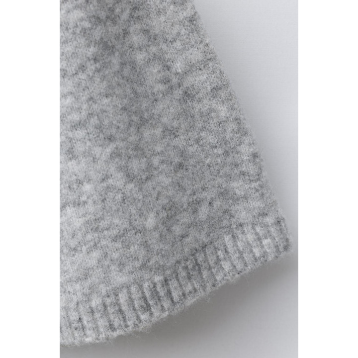 ПОНЧО-НАКИДКА С БАНТИКАМИ