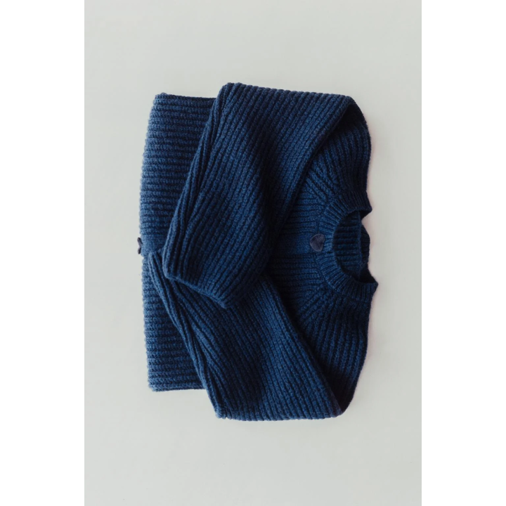 ВЯЗАНЫЙ КАРДИГАН С СЕРДЦАМИ