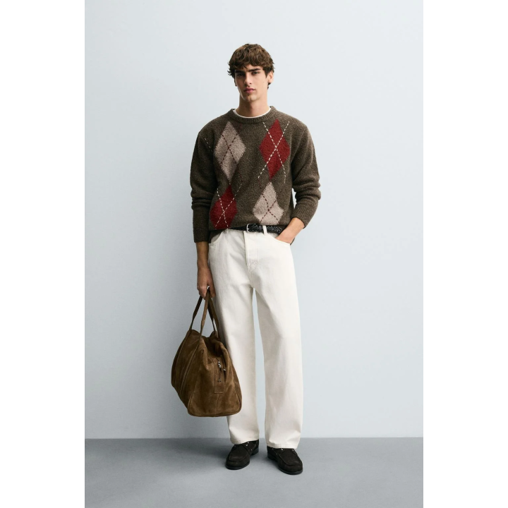 ЖАККАРДОВЫЙ СВИТЕР С РОМБАМИ