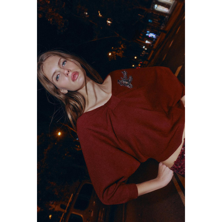 АСИММЕТРИЧНЫЙ СВИТЕР С ОТДЕЛКОЙ ИЗ СТРАЗ