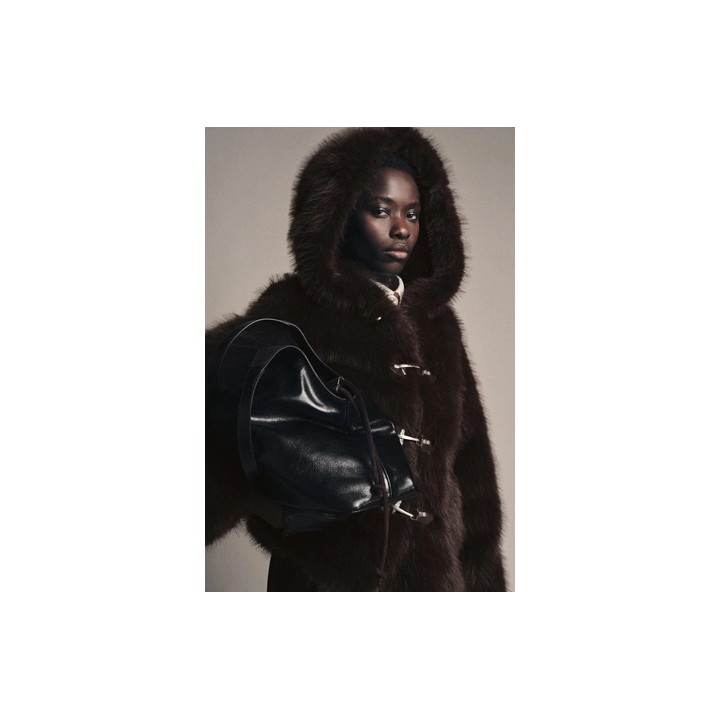 КОРОТКОЕ ПАЛЬТО ИЗ ИСКУССТВЕННОГО МЕХА — ZW COLLECTION