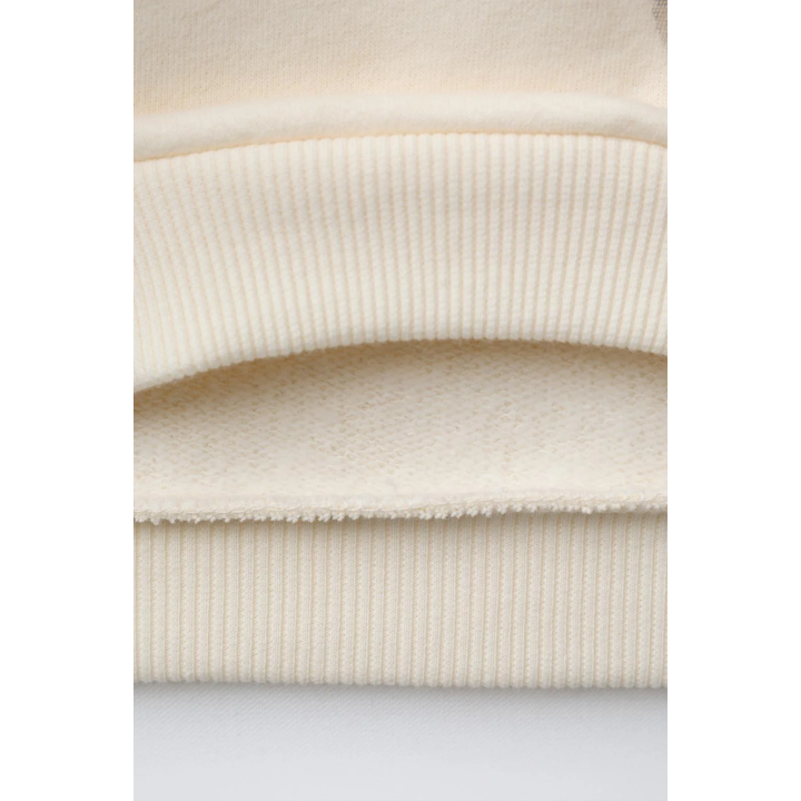 ТОЛСТОВКА С ТЮЛЕВЫМИ БАНТИКАМИ