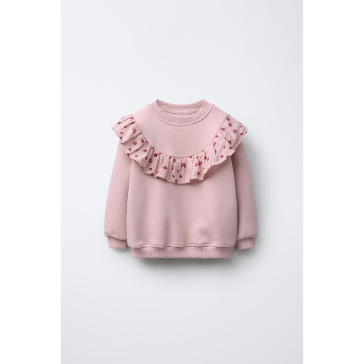 ТОЛСТОВКА С ВОЛАНАМИ И ЦВЕТОЧНЫМ ПРИНТОМ