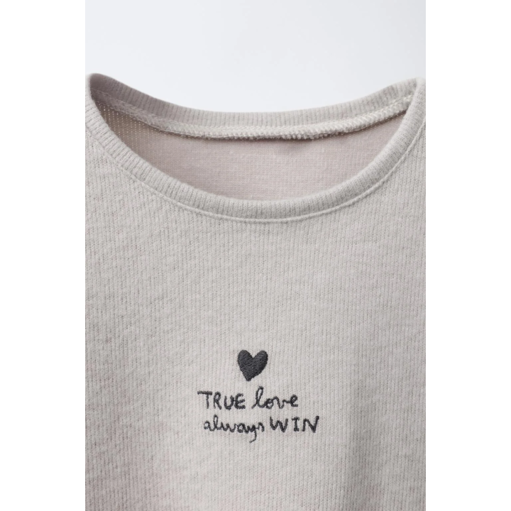 ЛОНГСЛИВ SOFT TOUCH С ВЫШИВКОЙ