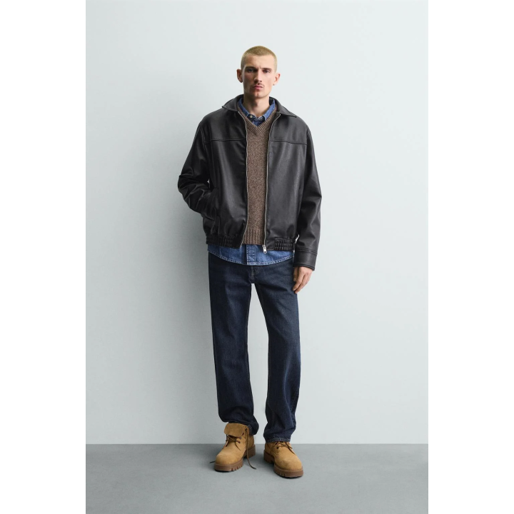 БОМБЕР ИЗ ИСКУССТВЕННОЙ КОЖИ