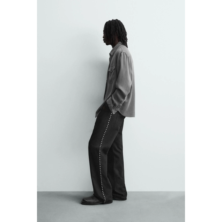 СВОБОДНАЯ РУБАШКА С КАРМАНАМИ