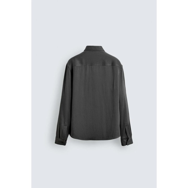 СВОБОДНАЯ РУБАШКА С КАРМАНАМИ