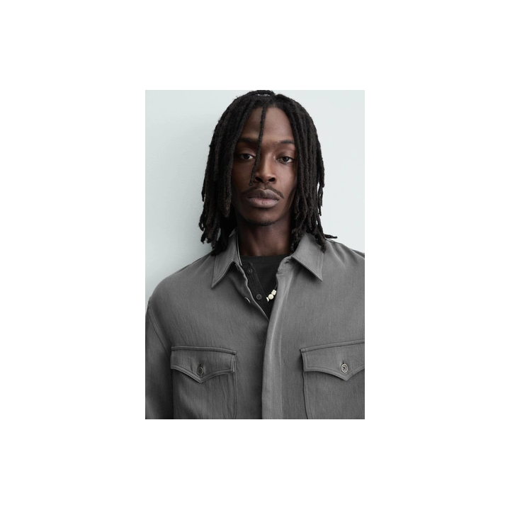 СВОБОДНАЯ РУБАШКА С КАРМАНАМИ