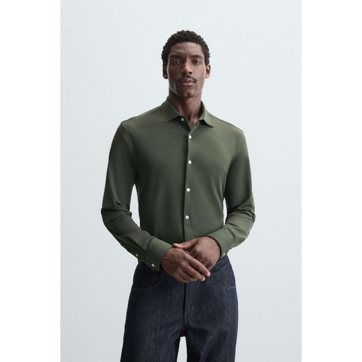 РУБАШКА ИЗ ЭЛАСТИЧНОЙ РЕЛЬЕФНОЙ ТКАНИ