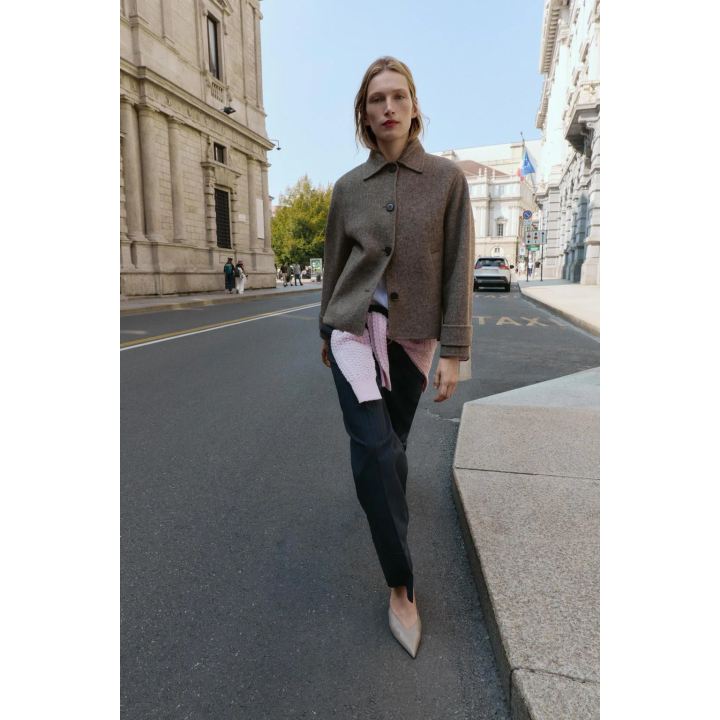 КОРОТКОЕ ПАЛЬТО В ЕЛОЧКУ