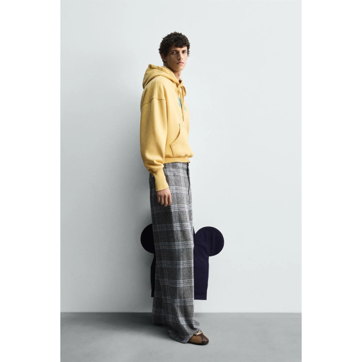 ХУДИ С ТЕКСТОМ И КАПЮШОНОМ HARRY LAMBERT FOR ZARA X DISNEY