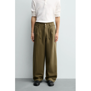 БРЮКИ С ЗАЩИПАМИ И ШНУРКОМ