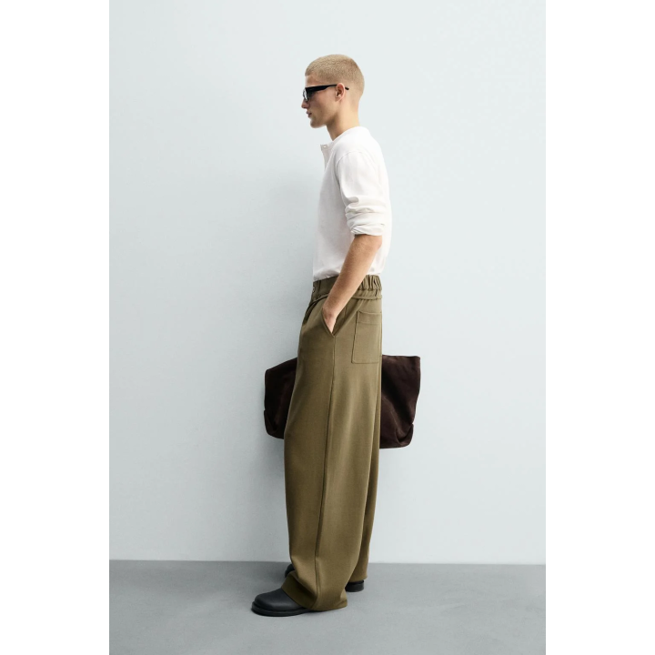 БРЮКИ С ЗАЩИПАМИ И ШНУРКОМ