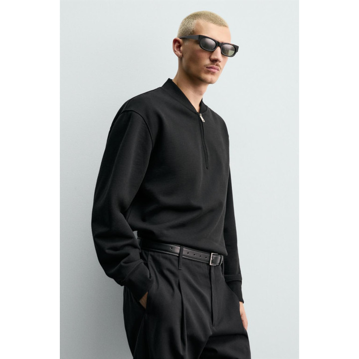 ТОЛСТОВКА С ВОРОТНИКОМ НА МОЛНИИ