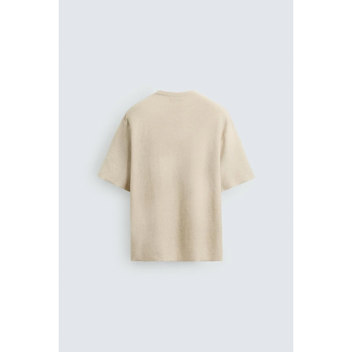 ТРИКОТАЖНАЯ ФУТБОЛКА С ПРИНТОМ-СПРЕЕМ