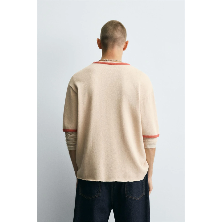 ТРИКОТАЖНАЯ ФУТБОЛКА С ВЫСТИРАННЫМ ПРИНТОМ