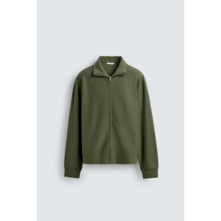 ЛЕГКАЯ ТОЛСТОВКА С ВОРОТНИКОМ НА МОЛНИИ