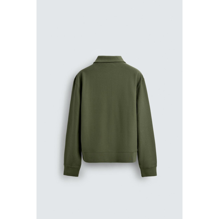 ЛЕГКАЯ ТОЛСТОВКА С ВОРОТНИКОМ НА МОЛНИИ