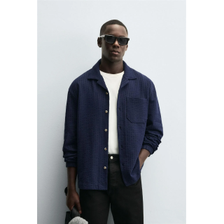 КУРТКА-РУБАШКА ИЗ ЖАТОЙ ТКАНИ КОМФОРТНОЙ ПОСАДКИ