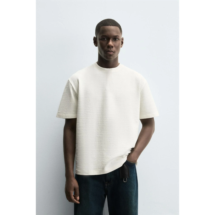 УДОБНАЯ ФУТБОЛКА ИЗ ЖАТОЙ ТКАНИ