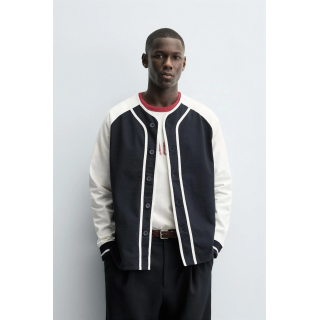 КУРТКА С ЦВЕТНЫМИ БЛОКАМИ