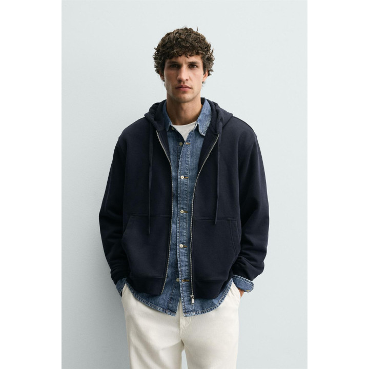 ТОЛСТОВКА С КАПЮШОНОМ НА МОЛНИИ