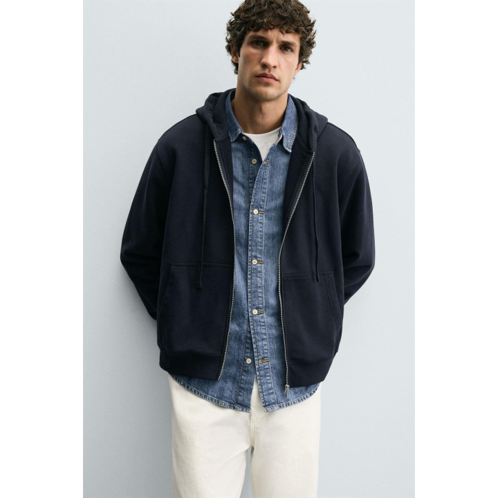 ТОЛСТОВКА С КАПЮШОНОМ НА МОЛНИИ