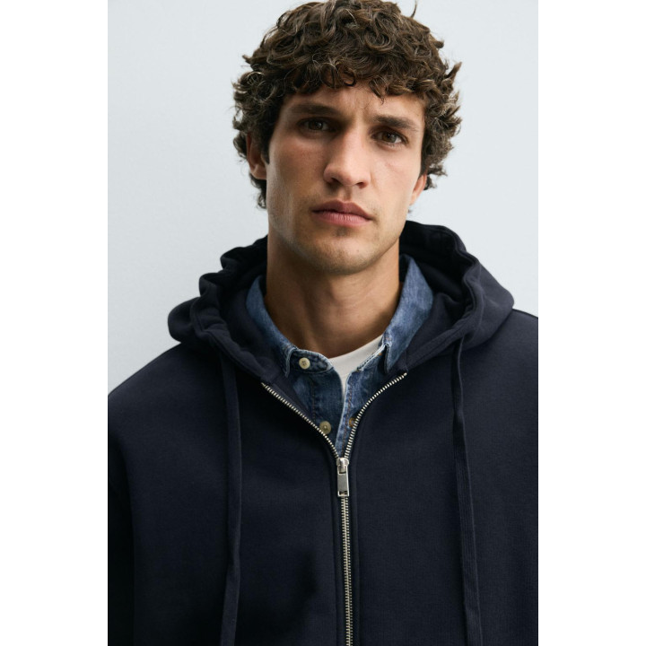 ТОЛСТОВКА С КАПЮШОНОМ НА МОЛНИИ