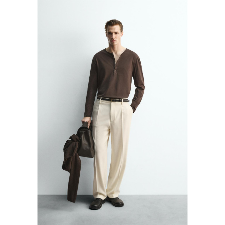 ФУТБОЛКА С ВОРОТНИКОМ НА ПУГОВИЦАХ — LIMITED EDITION