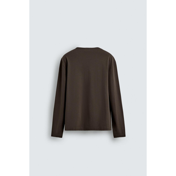 ФУТБОЛКА С ВОРОТНИКОМ НА ПУГОВИЦАХ — LIMITED EDITION