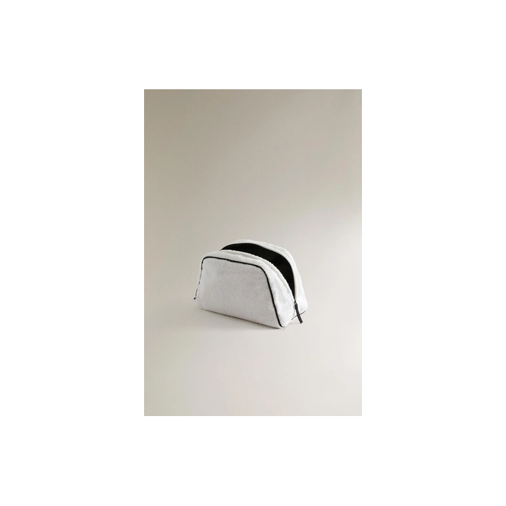 TERRY WASH BAG WITH TRIM DETAIL