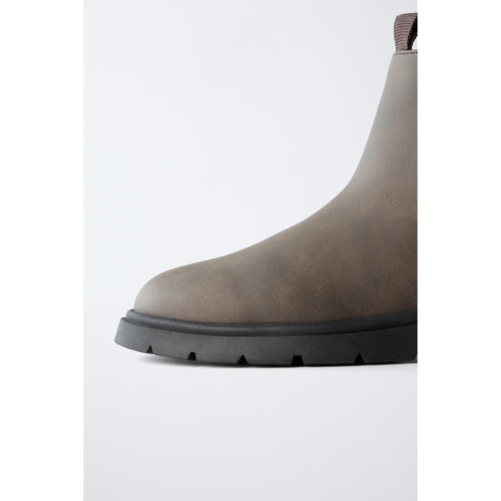 БОТИНКИ С ЭЛАСТИЧНОЙ ВСТАВКОЙ