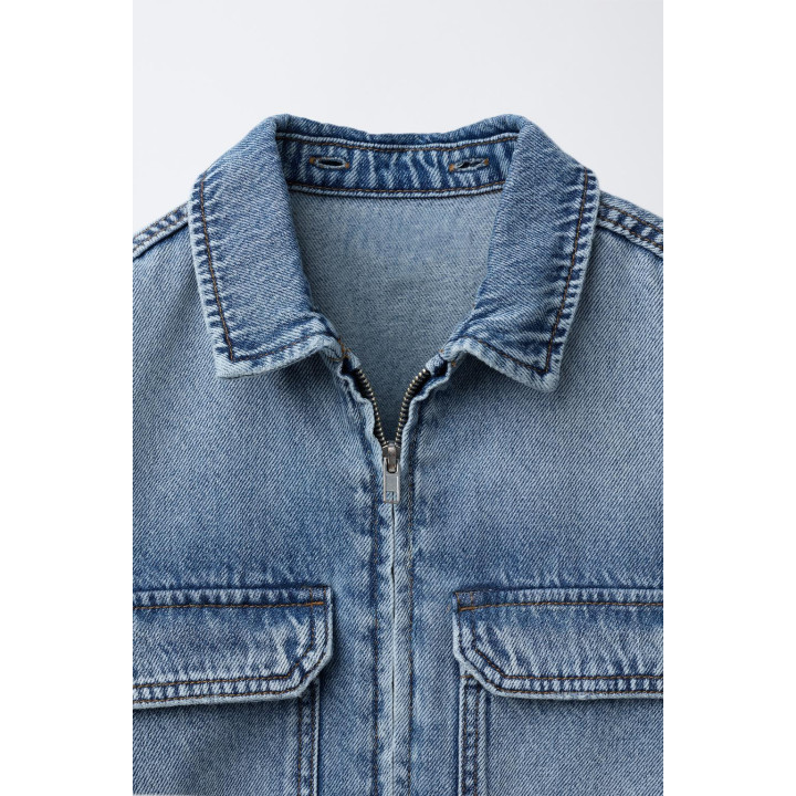 ДЖИНСОВАЯ КУРТКА-РУБАШКА С ОТСТЕГИВАЮЩИМСЯ ФЛИСОВЫМ КАПЮШОНОМ