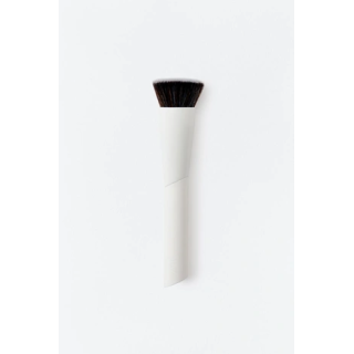KABUKI BRUSH