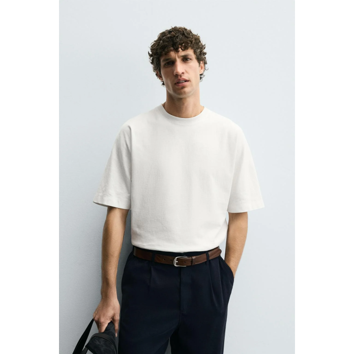 ТЯЖЕЛОВЕСНАЯ ФУТБОЛКА С ЭФФЕКТОМ ПОТЕРТОСТИ