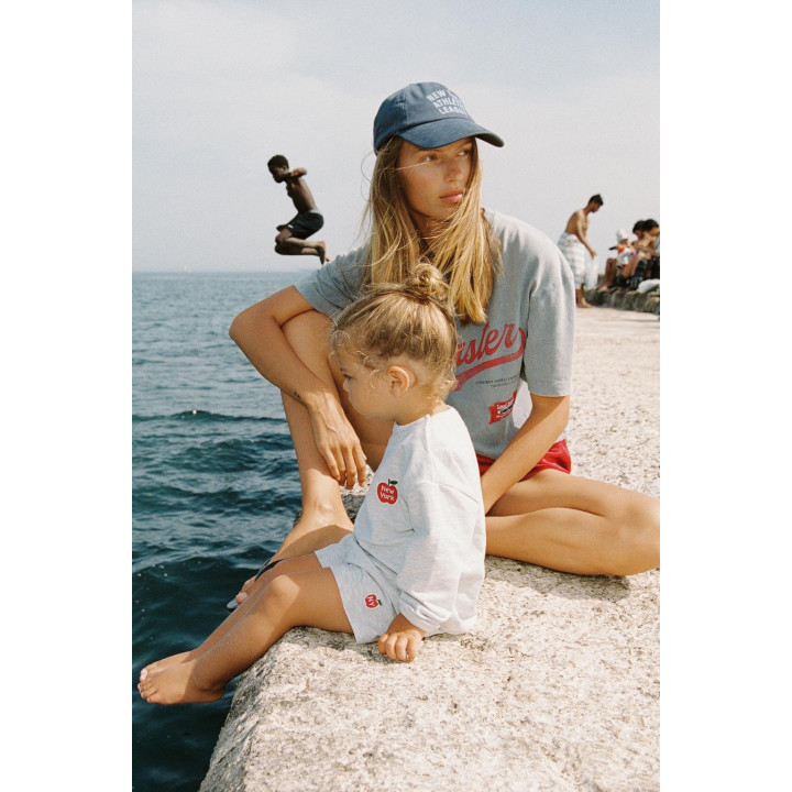 APPLE PATCH SWEATSHIRT AND BERMUDA SHORTS SET